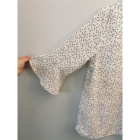Piper & Scoot Christina Dot Flare Sleeve Blouse - Picture 4 of 6